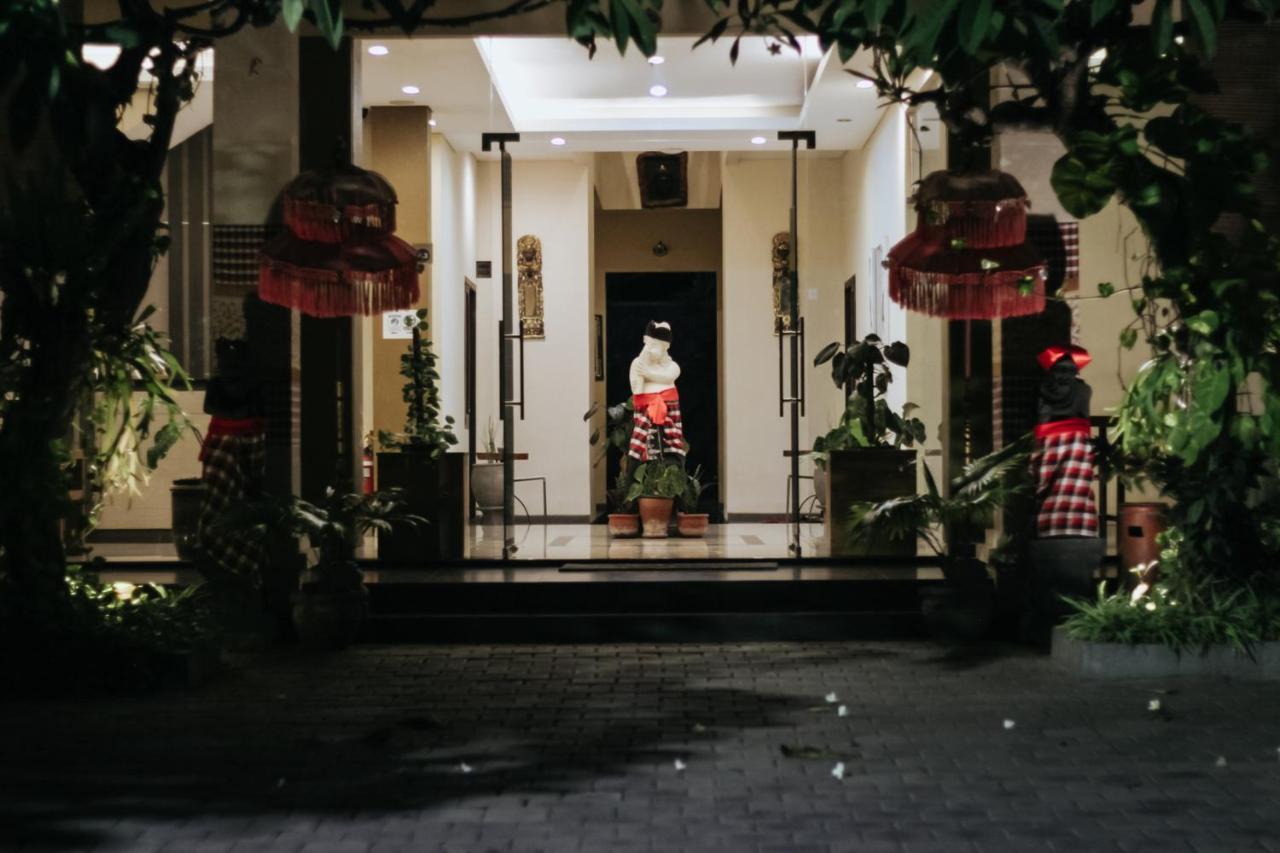 Hotel Mandari Булеленг Экстерьер фото