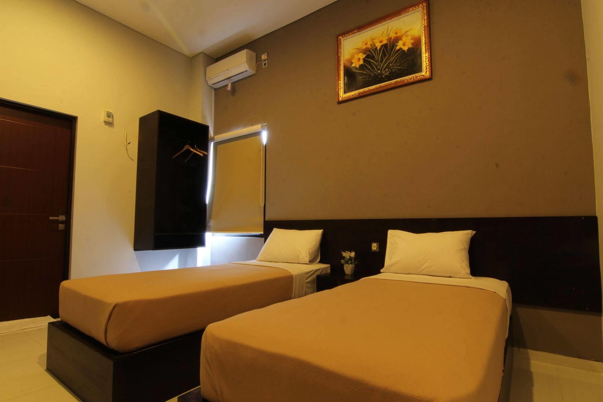 Hotel Mandari Булеленг Экстерьер фото